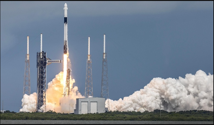 SpaceX Makes History: Crew Dragon Capsule Successfully Docks at ISS