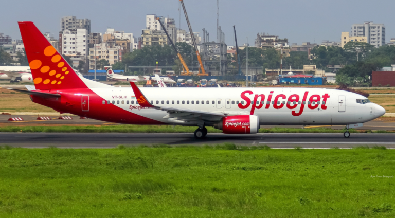 SpiceJet's Fleet Takes Off: 10 New Planes on the Horizon